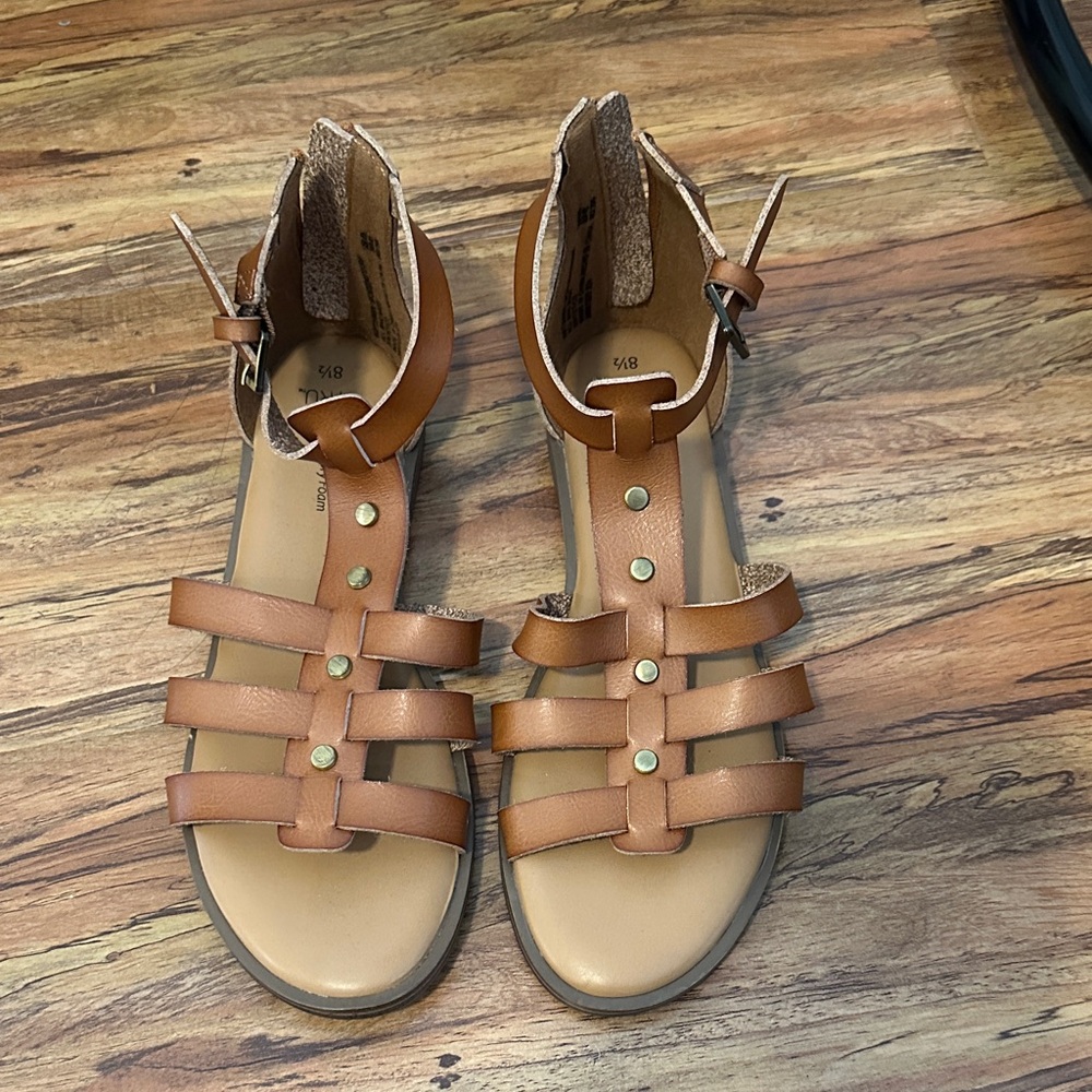 Time and Tru Tan Gladiator Sandals